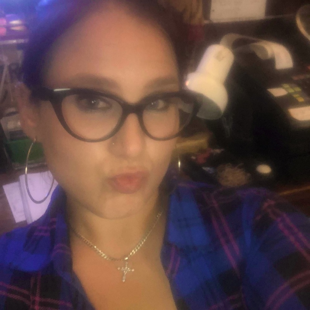 Meet your Posher, Nikki